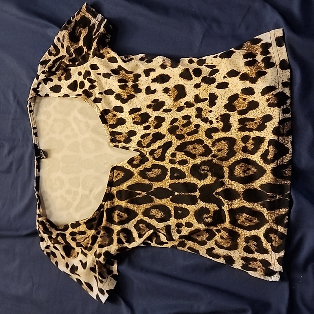 Sexy leopard print top